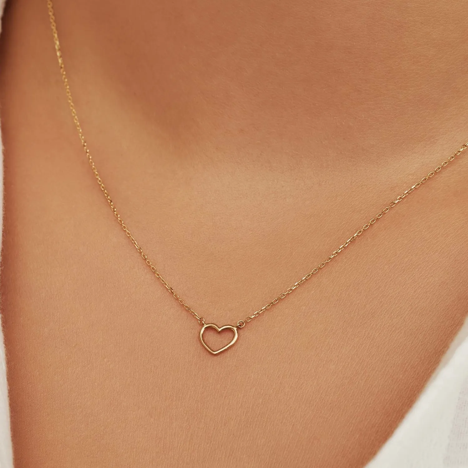 New Cadeau d'Isabel 14 karaat gouden kettingen giftset met hartje en zirkonia steen Hartjes Colliers