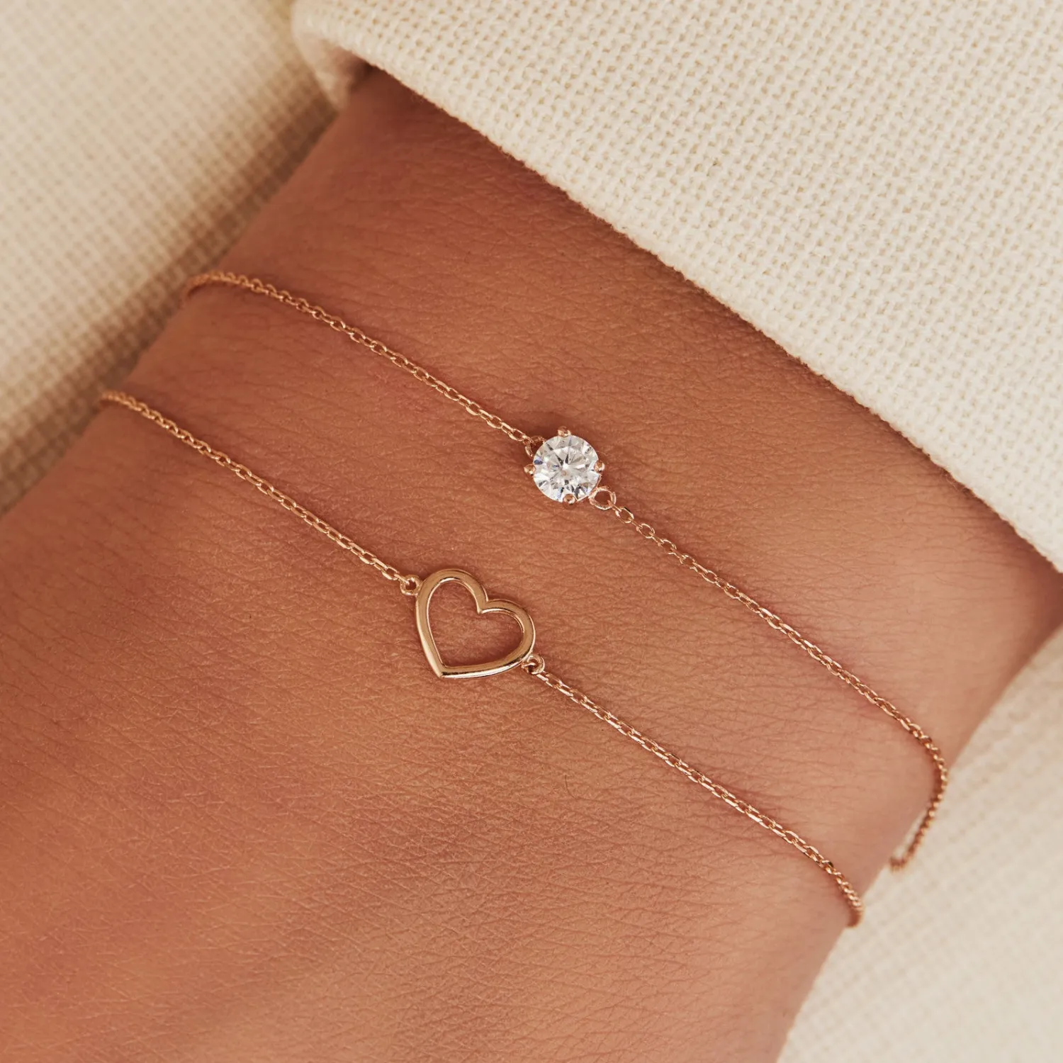 Shop Cadeau d'Isabel 14 karaat rosé gouden collier en armband giftset met hartje Rosé Gouden Colliers | Rosé Gouden Armbanden