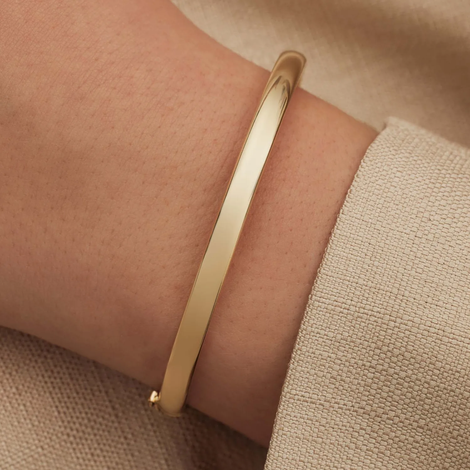 Flash Sale Cour d'Honneur Lucienne 14 karaat gouden bangle met ronde rand Bangles