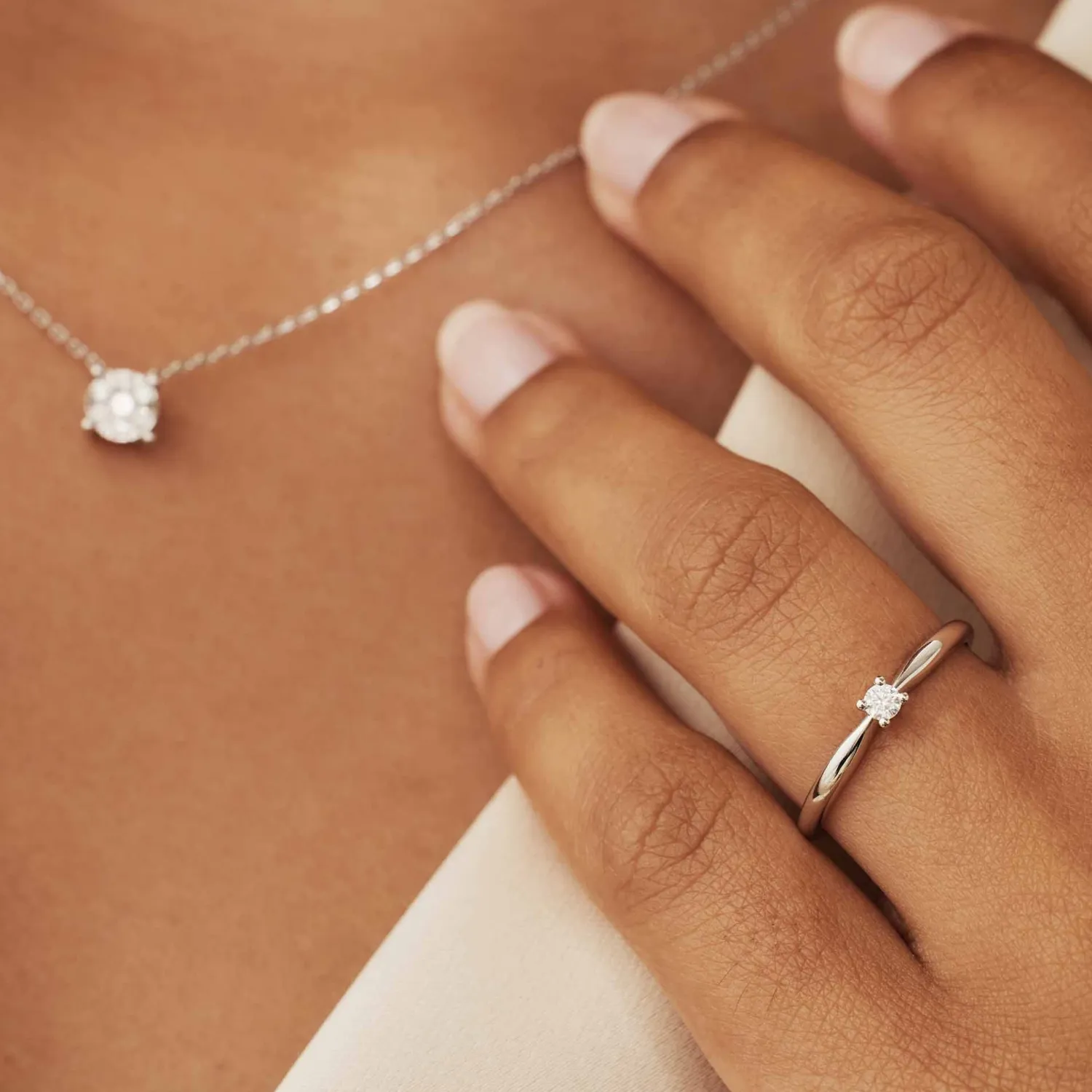 Clearance De la Paix Christine 14 karaat witgouden ring met diamant 0.10 karaat Witgouden Ringen | Ringen Met Steentjes