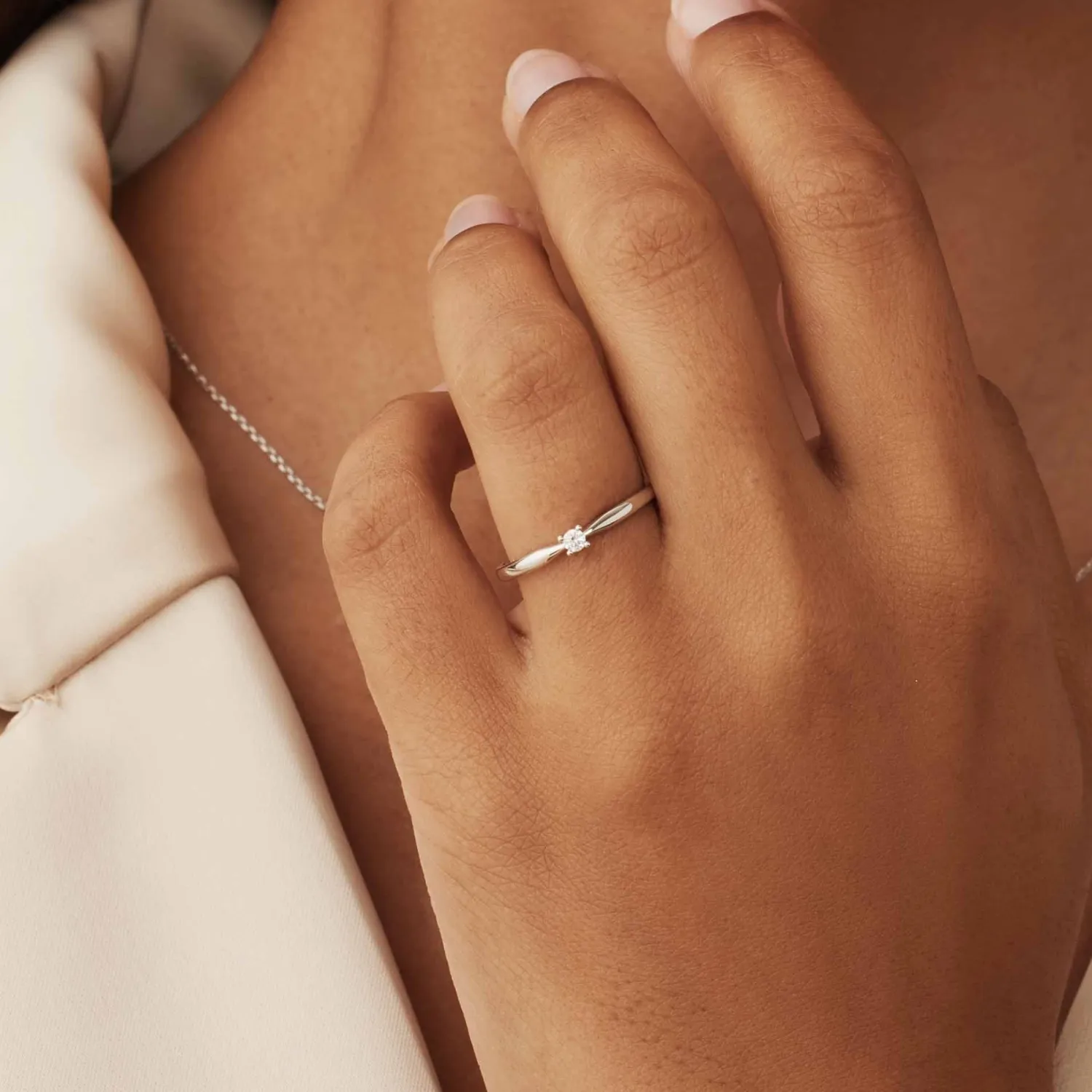 Fashion De la Paix Céline 14 karaat witgouden ring met diamant 0.05 karaat Witgouden Ringen | Ringen Met Steentjes