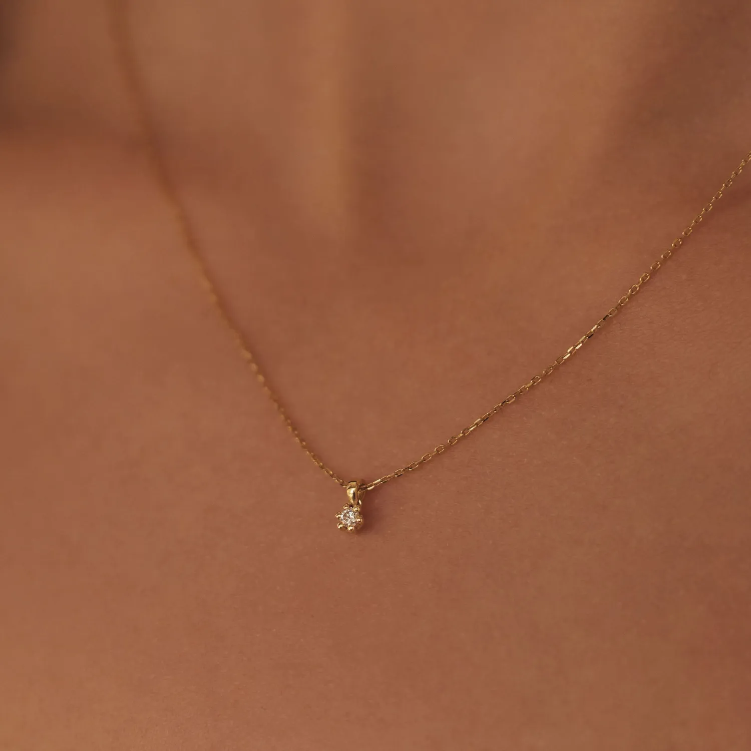 Sale De la Paix Emily 14 karaat gouden collier met diamant 0.05 karaat Diamanten Colliers