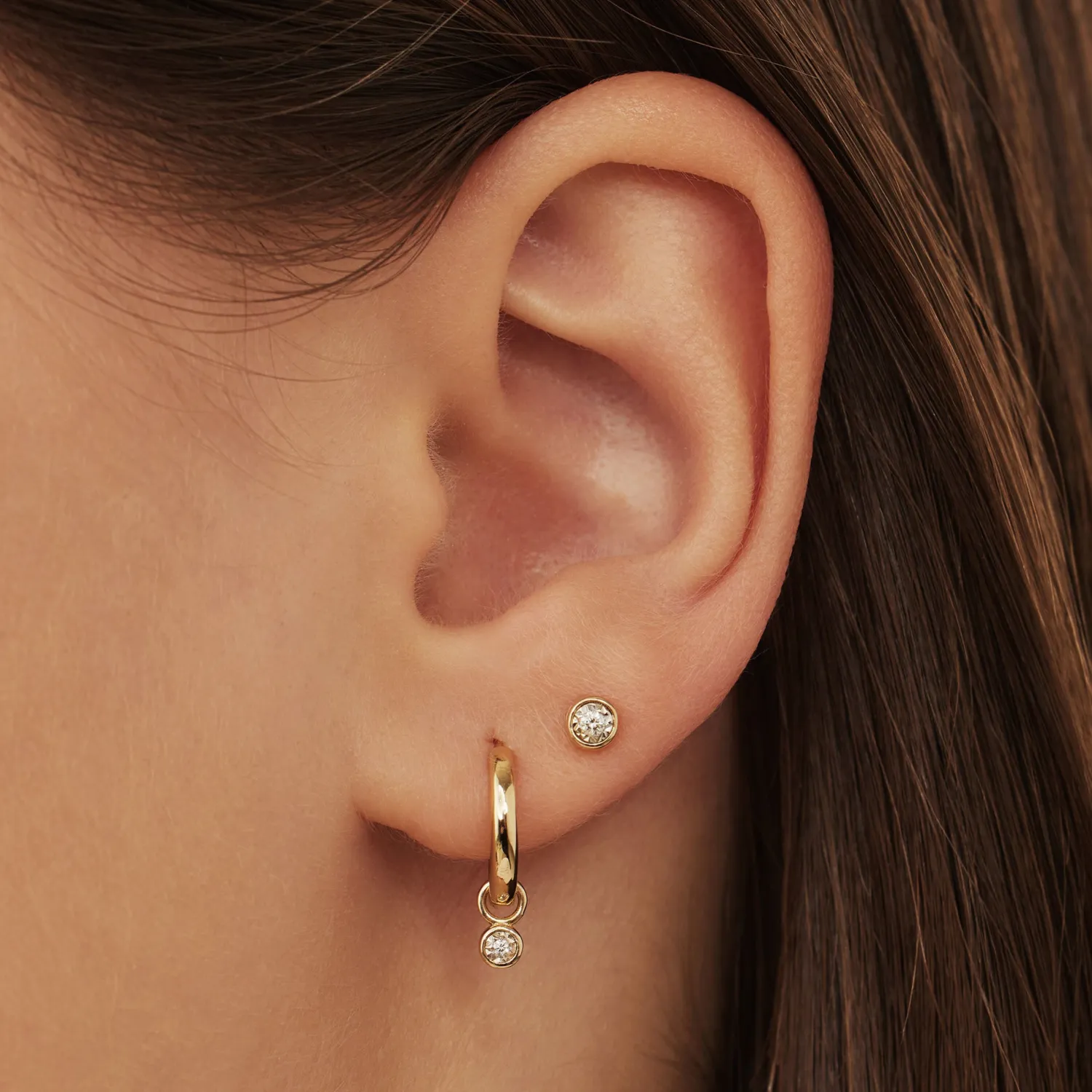 Clearance De la Paix Inaya 14 karaat gouden oorknoppen met diamant 0.02 karaat Oorknoppen | Diamanten Oorbellen