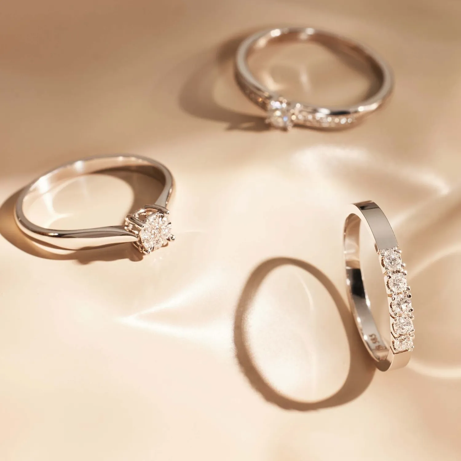 Fashion De la Paix Madeline 14 karaat witgouden ring met diamant 0.20 karaat Witgouden Ringen | Ringen Met Steentjes