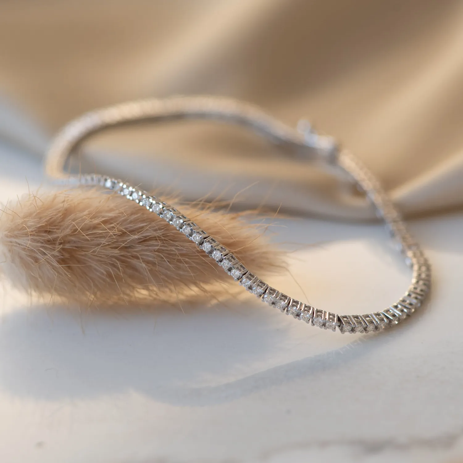Best De la Paix Madeline 14 karaat witgouden tennis armband met diamant 1.08 karaat Witgouden Armbanden | Diamanten Armbanden