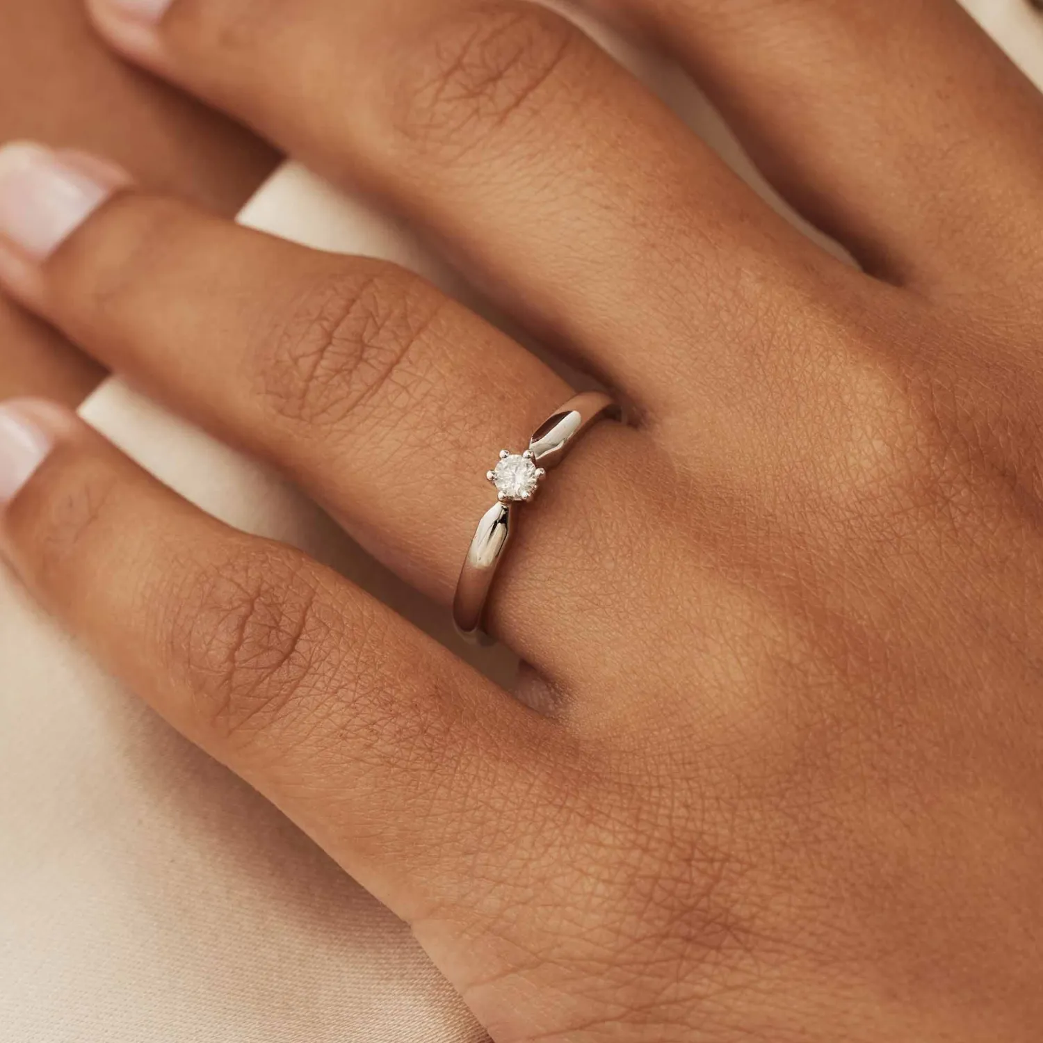 Cheap De la Paix Sybil 14 karaat witgouden ring met diamant 0.10 karaat Witgouden Ringen | Ringen Met Steentjes