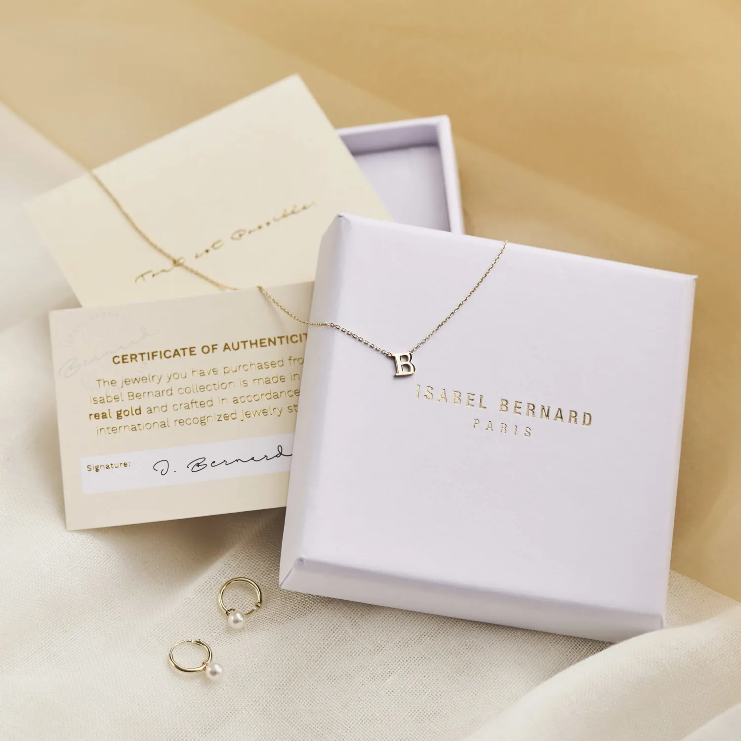 New La Concorde Chloé 14 karaat rosé gouden initial collier met letter Initialen Sieraden | Rosé Gouden Colliers