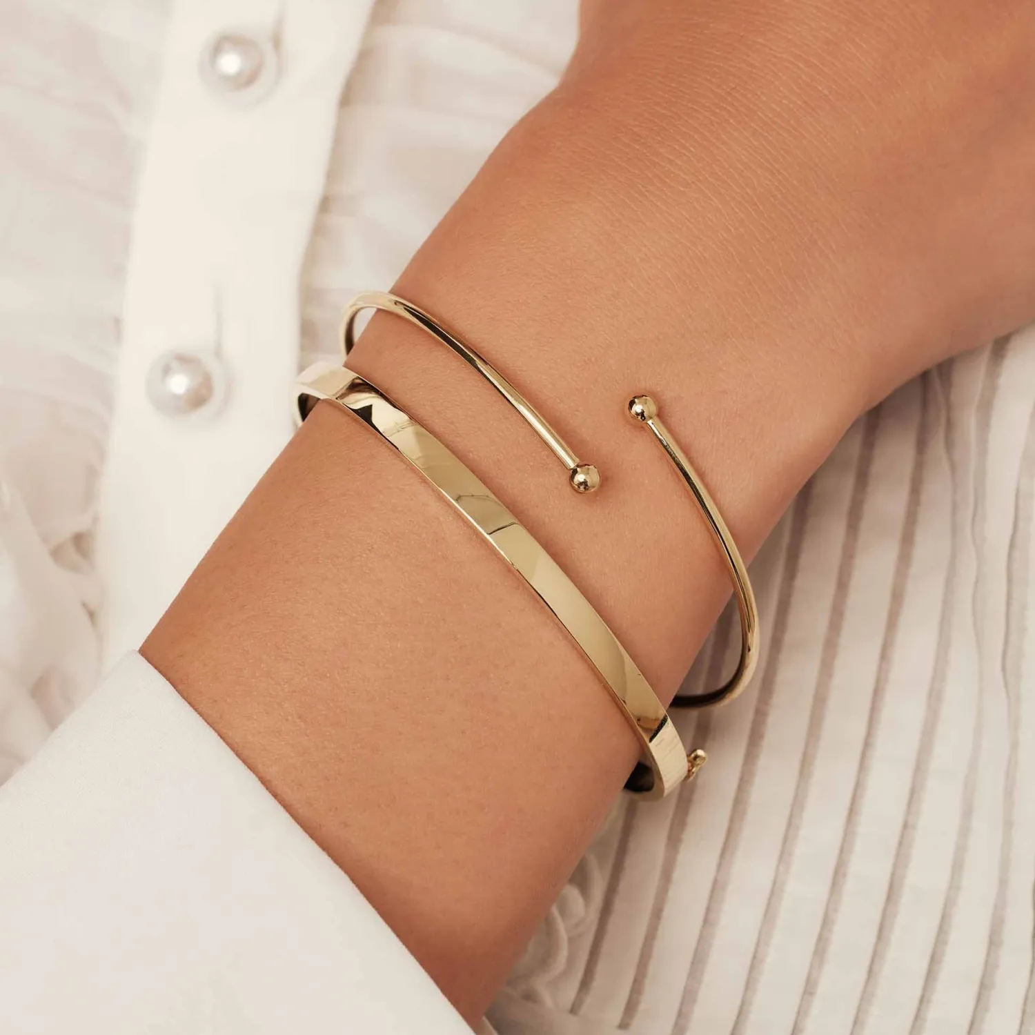 Shop Monceau Mirell 14 karaat gouden bangle Bangles