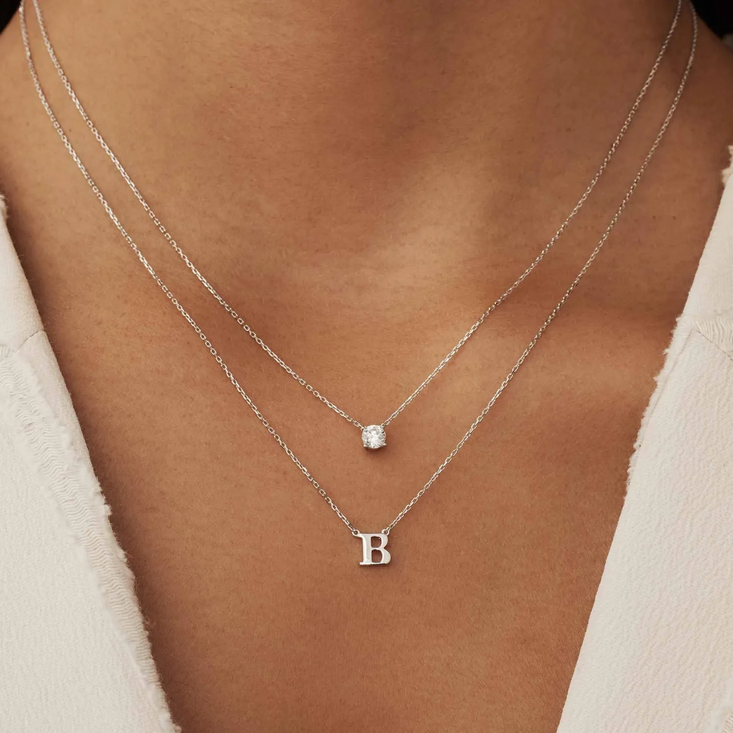 Cheap Saint Germain Chloé 14 karaat witgouden initial collier met letter Initialen Sieraden | Witgouden Colliers